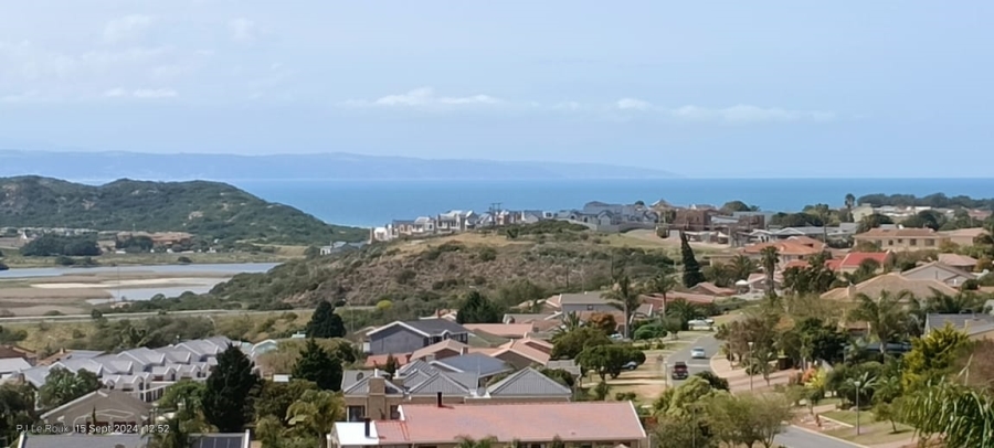 4 Bedroom Property for Sale in Hartenbos Heuwels Western Cape